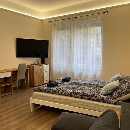 Albi Apartman Σέγκεντ Εξωτερικό φωτογραφία