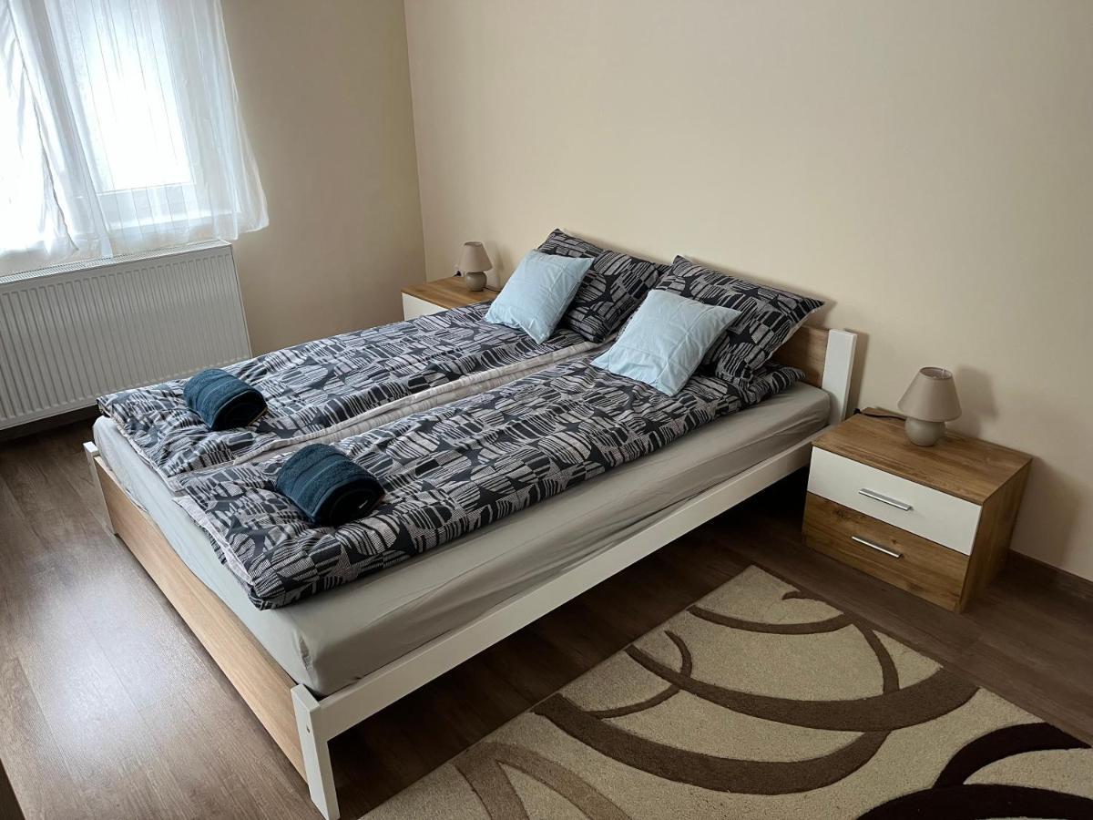 Albi Apartman Σέγκεντ Εξωτερικό φωτογραφία