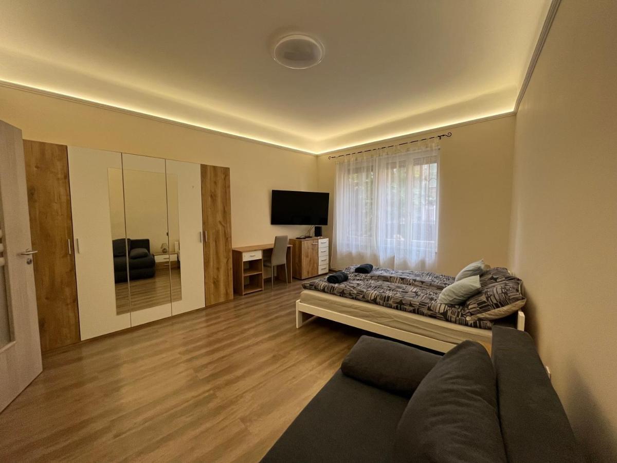Albi Apartman Σέγκεντ Εξωτερικό φωτογραφία